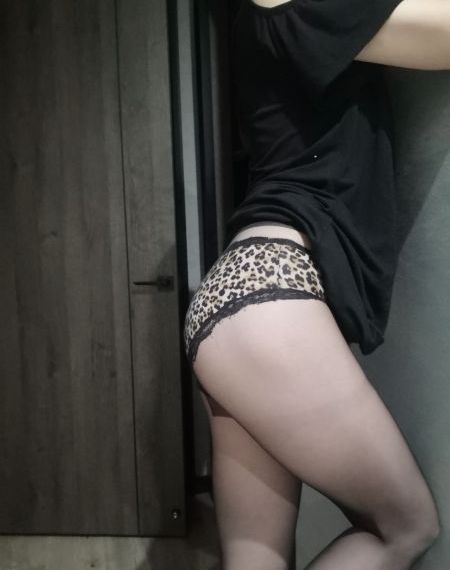色婷婷小说_国产剧免费电视剧