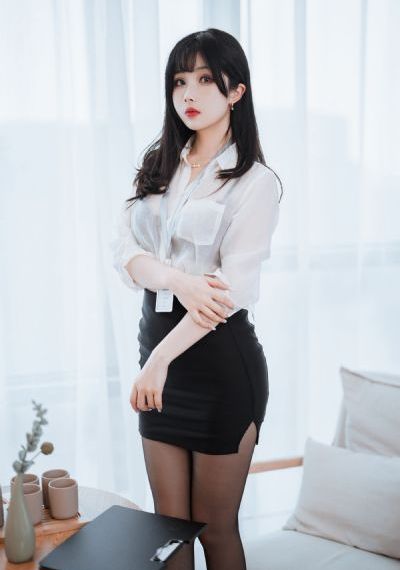 李珊珊三点尽露的电影_西瓜视频免费观看