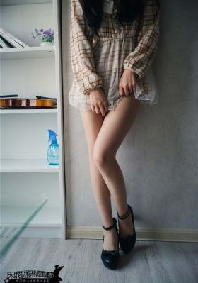 饱满乳沟h揉捏_BD韩语完整视频观看