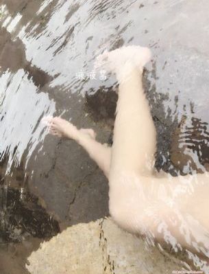 不对劲的办公室_720在线观看高清